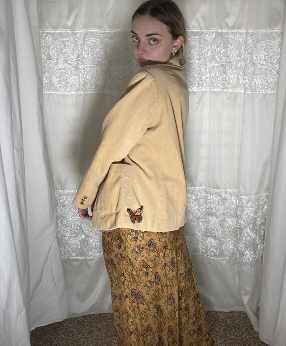 Woman's Tan Cotton Corduroy Jacket size 36 or L as