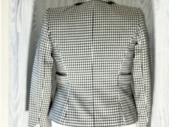 Kasper and Tahari Black & White Tweed Jackets siz… - image 8