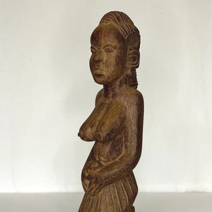 Vintage geschnitzte weibliche Holzfigur Statue - Venda Style Folk Art 14 ”Hoch