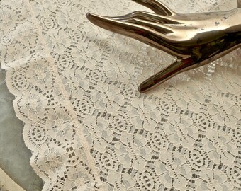 SHABBY~Vintage Princess Lace Table Runner Dresser Scarf Ecru French Long 52/"