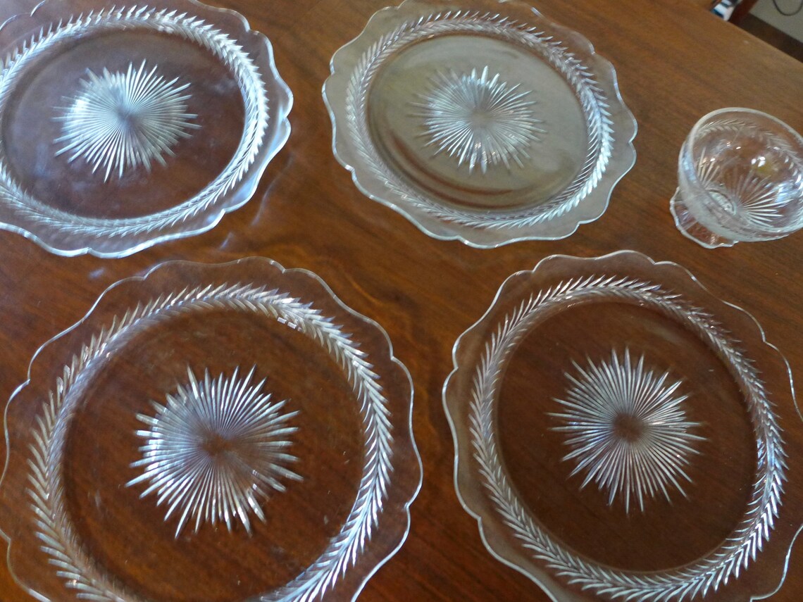 Clear Glass Dinner Plates Sunburst Herringbone Etsy