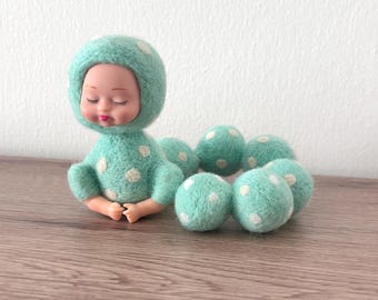 Mintgroene stippel slapende rups