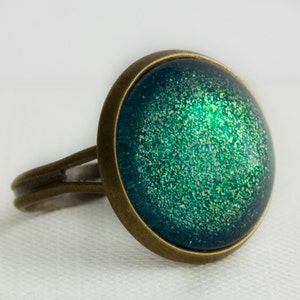 Seafoam Castle Ring in Antique bronze - Turquoise, Green and Yellow Glitter Ring