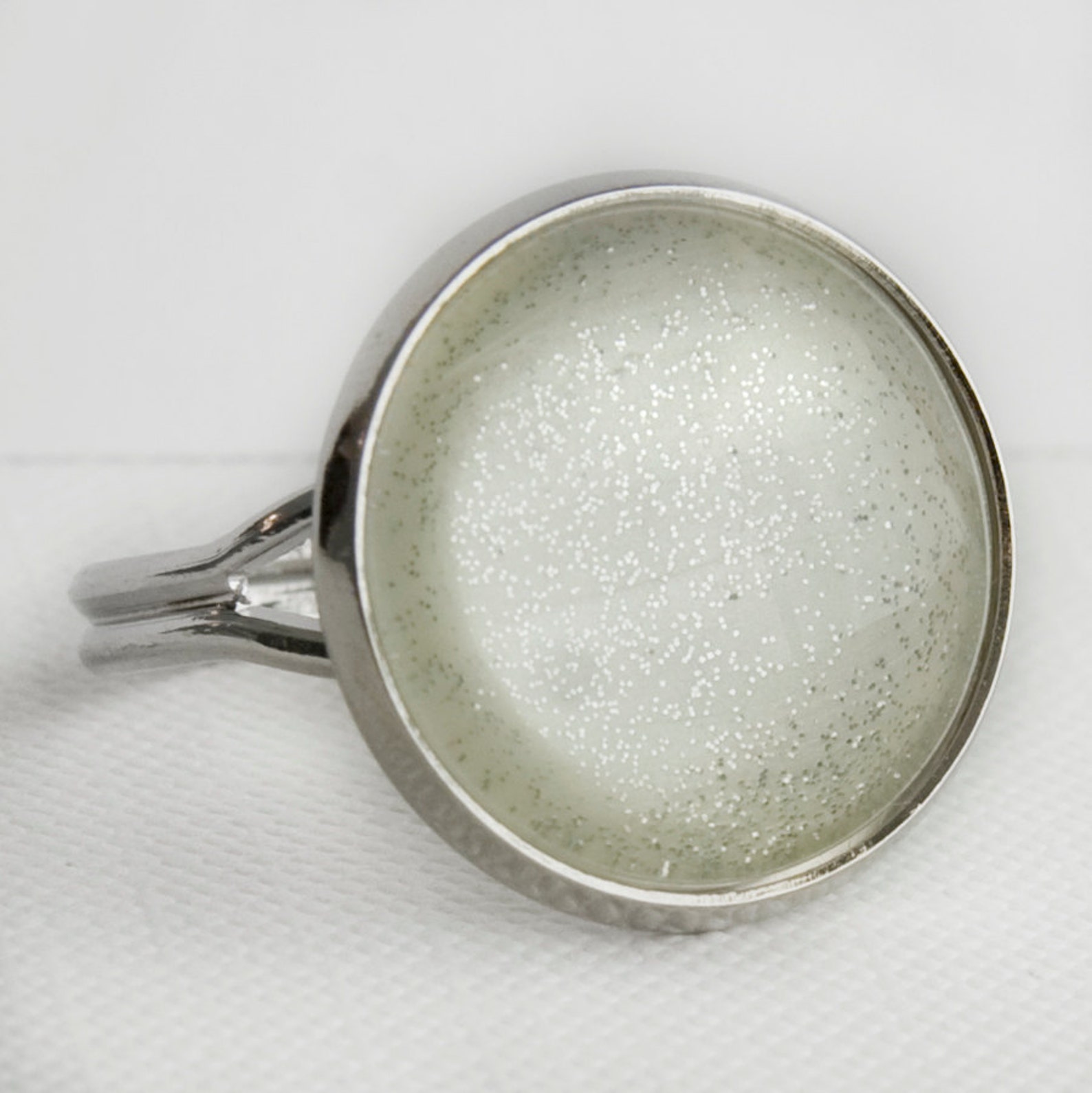 Snow Globe Ring in Silver Glittery White and Silver Cocktail Etsy