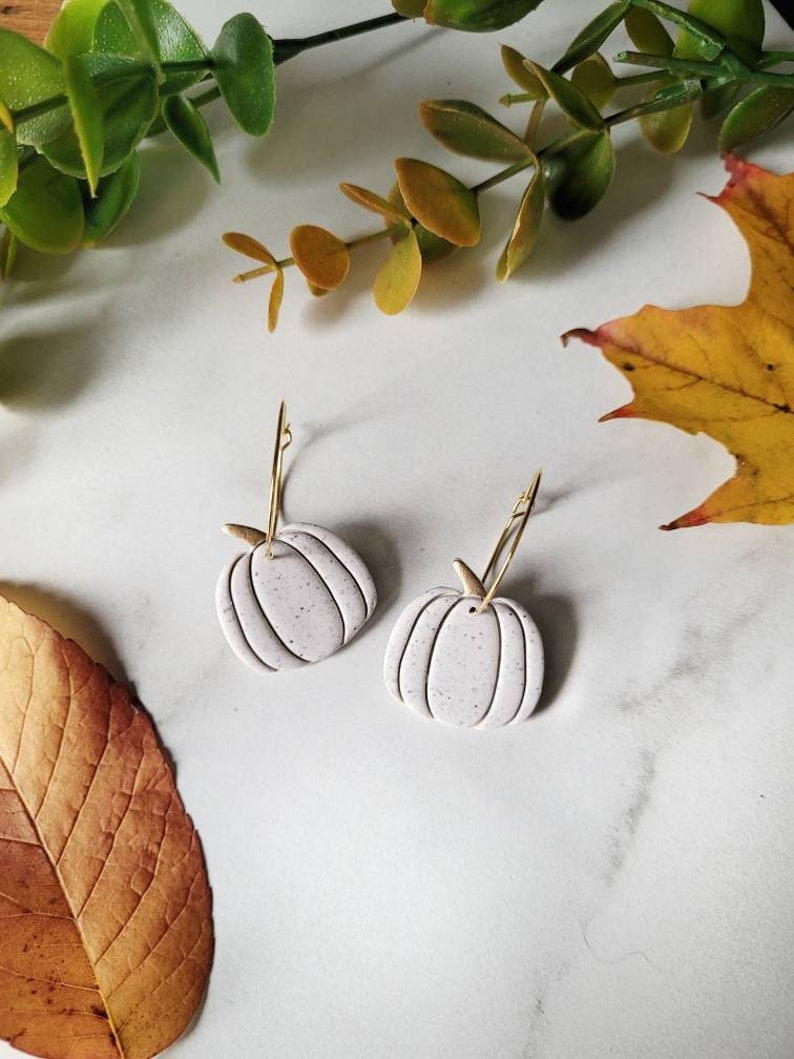 Speckled White Pumpkin Hoop Clay Earrings, White Pumpkins, Polymer Clay Earrings, Fall Autumn Earrings, Thanksgiving Dangles, Handmade image 1