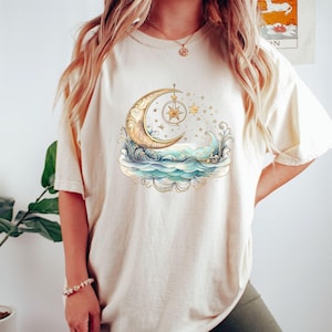 Comfort Colors® Celestial Moon Waves Shirt | Relaxed Fit Artistic Tee | Gift for Astrology Enthusiast