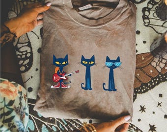 Comfort Colors® Y2K Cat Pete Tee - Vintage Aesthetic Graphics, Retro Style, Cute Cat Apparel, Trendy Y2K Fashion, Fun Cat Lovers Gift