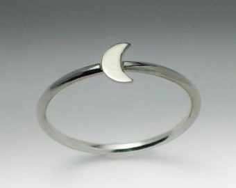 Crescent Moon Sterling Silver Ring, Silver Moon Ring, Dainty Moon Ring, Tiny Crescent Moon Ring, Minimalist Moon Ring, Small Moon, Every Day
