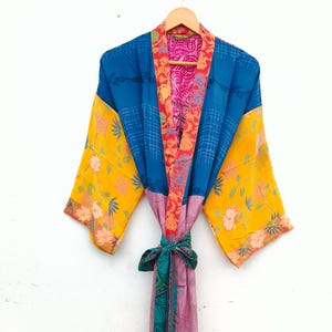 Kimono de seda crepé, bata de baño bohemia con patchwork, bata floral, pareo de playa