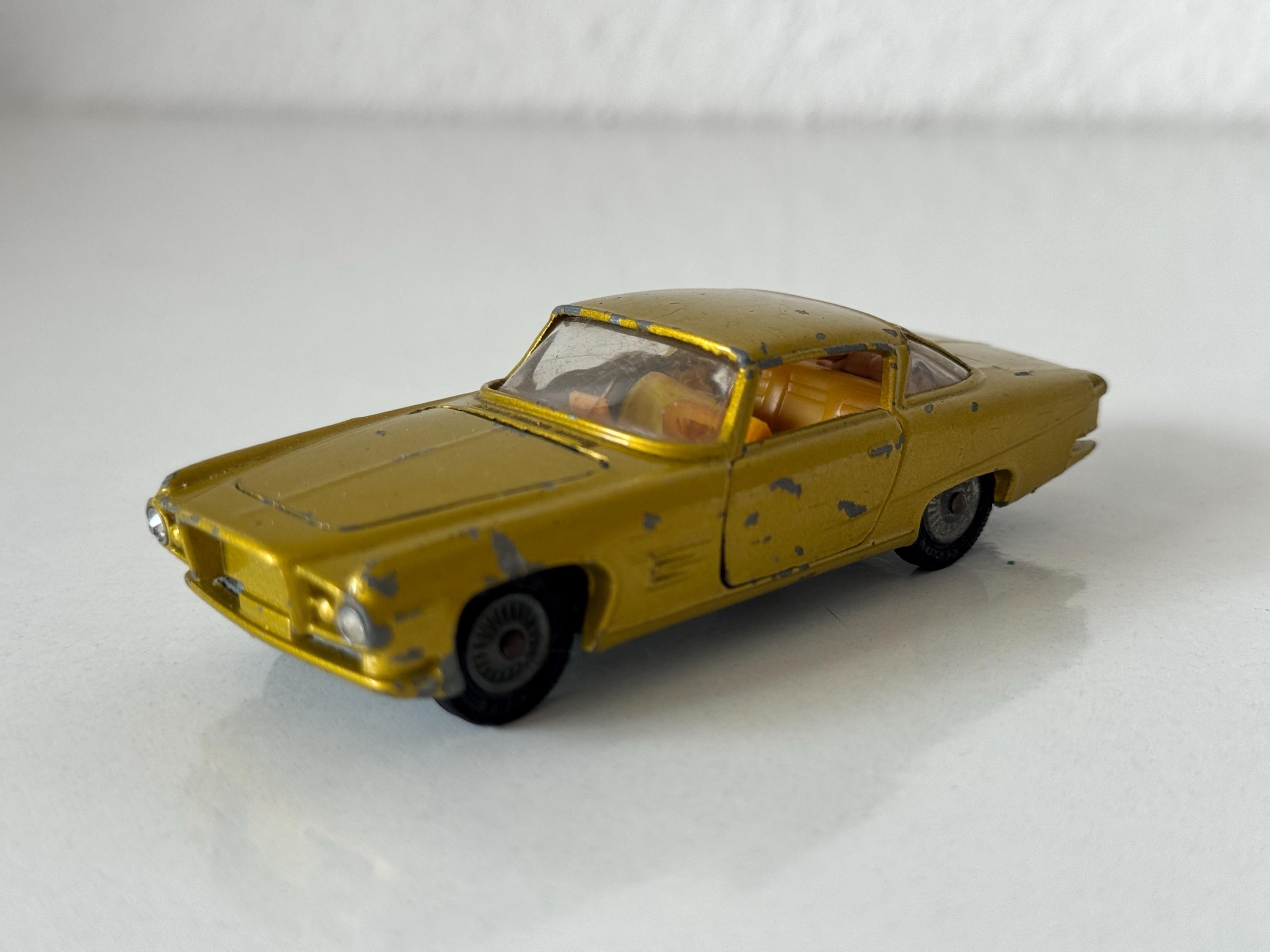 Corgi Ghia L64 - Etsy