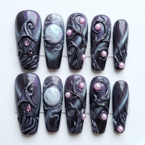 20 Halloween Nail Ideas With Ghosts, Bats and Spooky Details 18 Moonlit Haunted Manor