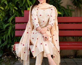Handmade Khadi Cotton Kurta Set for Women, Hand Embroidered Indian Suit Set, Linen Dupatta, Ethnic Cotton Kurti Pant Set,Festive Wear Outfit
