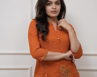 Damska pomarańczowa haftowana kurta, indyjska bawełniana kurta typu slub dla kobiet, etniczna tunika, boho casualowa kurta, tradycyjny indyjski strój na prezent