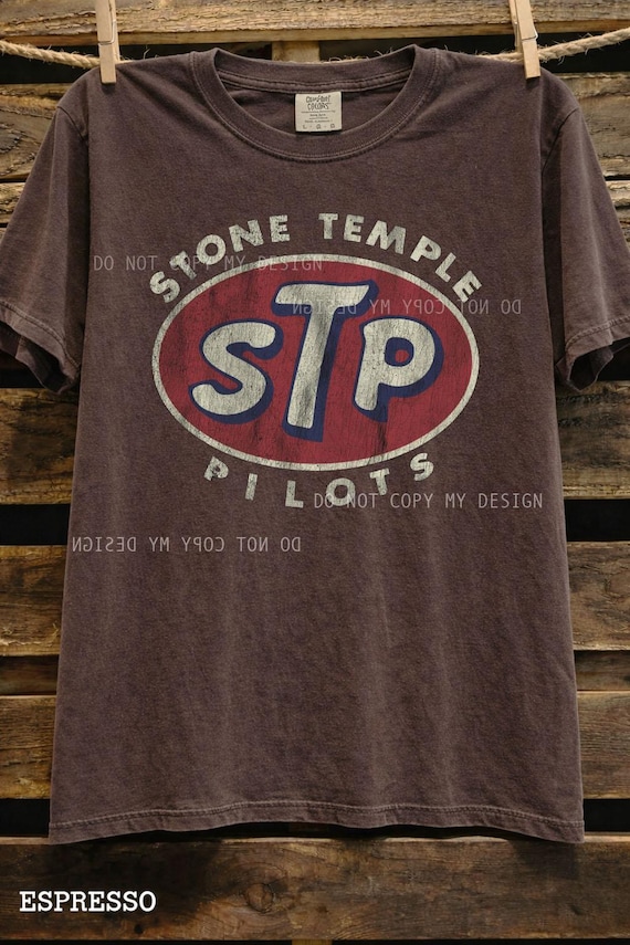 Vintage Rock Band T-Shirt: Rock Band Tee 90s