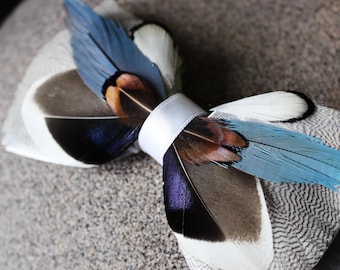 Gift for husband, Feathered bow tie ,Sky blue feather bow tie, light blue bow tie, groomsmen bow tie, brilliant white wedding bow tie