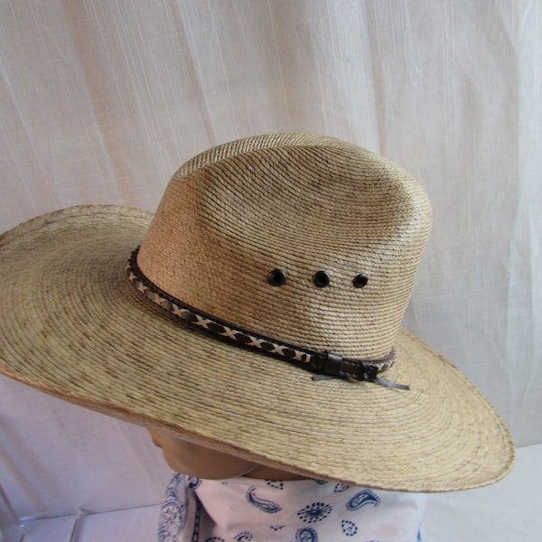 Hat woven Palm Leaf size Medium/ Small Made in Mexico tall crown SUN Shade HAT Sombreros de Hombre de Palma,