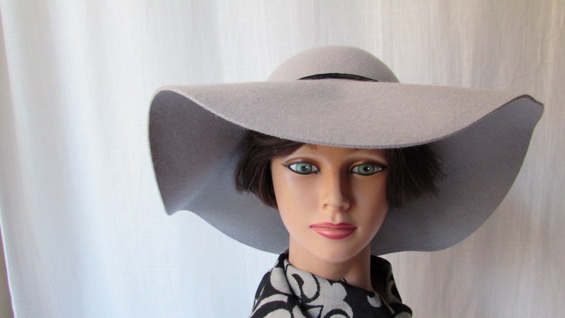 gray floppy hat