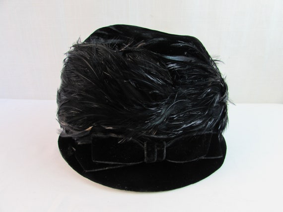 1960s Velvet and Feather  PILLBOX HAT Black - image 8