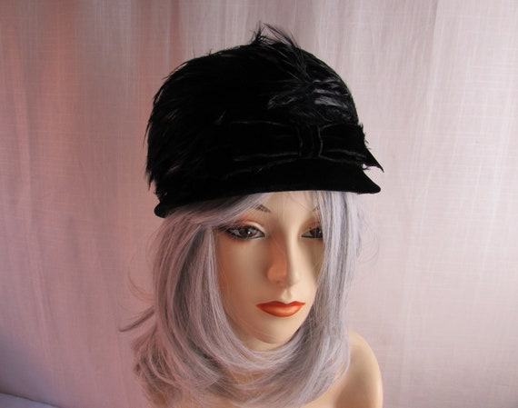 1960s Velvet and Feather  PILLBOX HAT Black - image 5