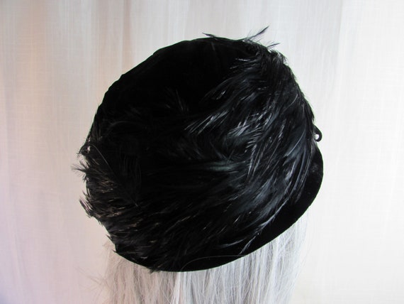 1960s Velvet and Feather  PILLBOX HAT Black - image 2