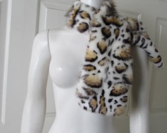 FAUX FUR NECK Donna Salyers designer Wrap High fashion warm cheetah print