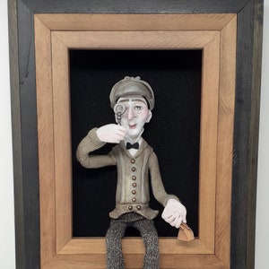 Sherlock Holmes  figure/doll in shadowbox