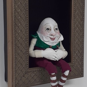 Humpty Dumpty--sculpted figure/doll in shadowbox