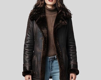 Handgjord damjacka i vintage-stil med fårskinn, brun vinterkappa med äkta fårskinnspäls