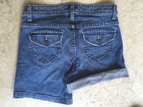 Vintage Shorts, Womens size 4, Waist 30, Lee lowe… - image 1