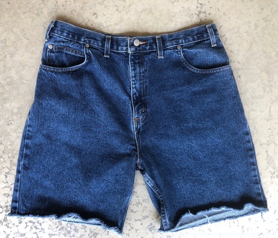 Mens cut offs deals