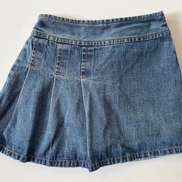 vintage skort, Denim skirt, girl size 5, UR it brand, Jean skirt, back to school, playground apparel, side zipper, elastic back, 80s 90s Y2K