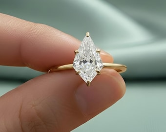 Kite Cut Moissanite Diamond Engagement Ring 14K Gold, Lozenge Shape Unique Wedding Ring, Modern Anniversary ring, Promise Ring for Her