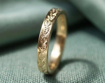 14K Gold Floral Engraved Ring | Vintage Botanical Wedding Band