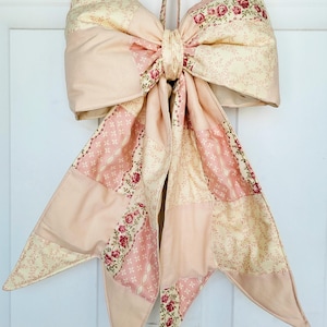 Pink Quilted Fabric Bow Front Door Hanger