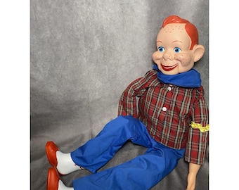 Vintage 1973 Howdy Doody Ventriloquist Doll - National Broadcasting Co 25"