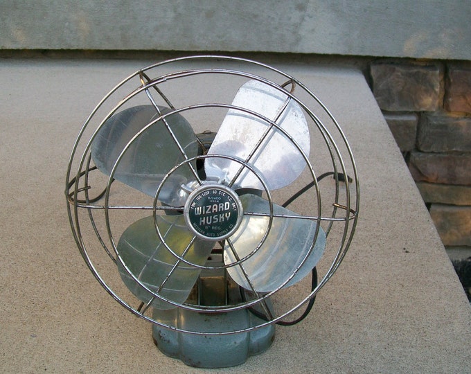Vintage 8 Inch Wizard Husky Green Electric Fan Western Auto Supply Co