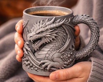 Archivo STL de taza de dragón, taza de dragón para impresión 3D, taza de dragón de fantasía, taza de DnD STL, taza de café de dragón, taza imprimible en 3D, regalo para gamers STL
