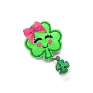 Shamrock Badge Reel- Clover Badge Reel- St Patricks Day Badge Reel- St Pattys Day Badge Reel- Cute Badge Reel - Glitter Designer ID Badge