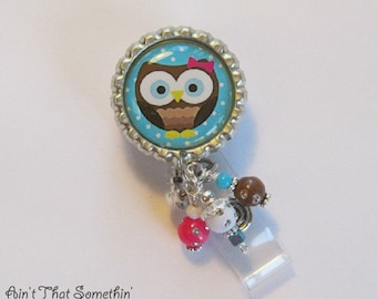 Big Eyed Hoot Owl on Blue - Retractable Badge Reel - Cute ID Holder - Fun Badge Clips - Creative Gifts - Unique ID Pull - Beaded ID Holder
