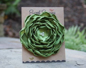 34 Colors Large Satin Flower Pin, Peridot Satin Flower Pin