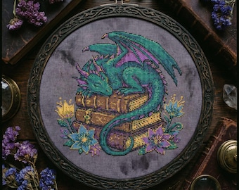 ブックドラゴンのクロスステッチパターン：花をあしらった魅惑の図書館ドラゴンの刺繍（PDF）