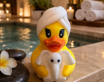 Spa Duck with Towel Elephant, Cruising Duck
