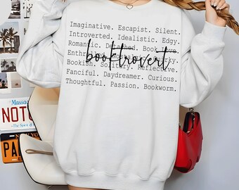 Booktrovert Wörter PNG SVG, lustiges Buch-Liebhaber-Shirt-Design, ästhetisches Lesezitat, introvertiertes Bücherwurmgeschenk, Bücherwurm-Digitale Datei