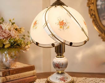 Vintage OK Lighting Eagle 3 Way Touch Lamp 23