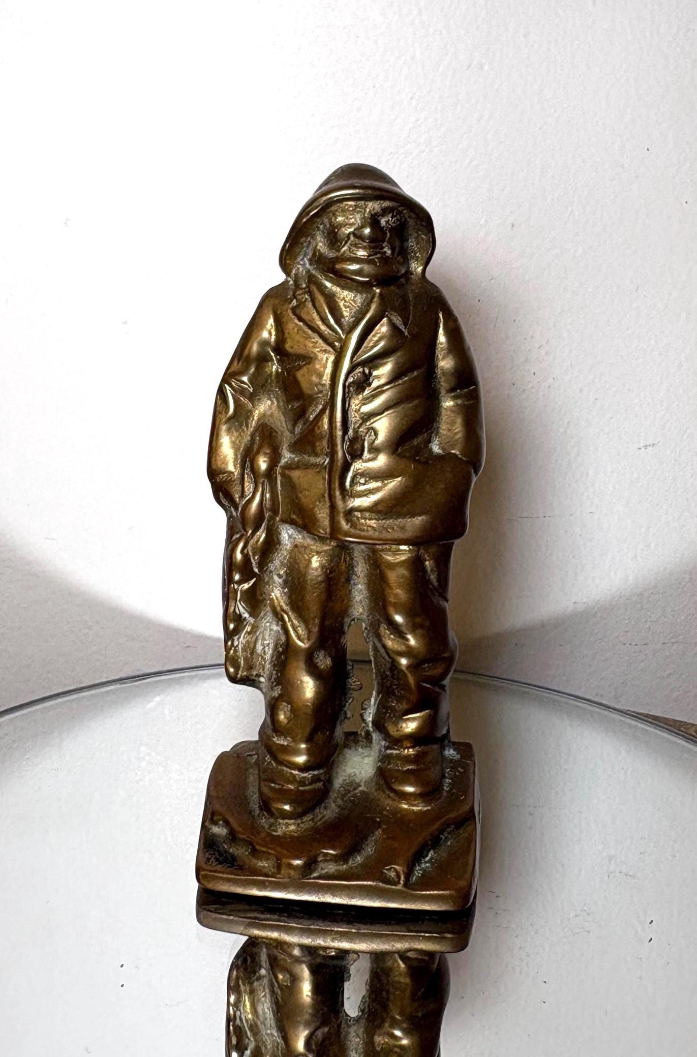 Ancien Santon Statuette Marin Pêcheur – 25,5 Cm, Base Poisson, Style Vintage