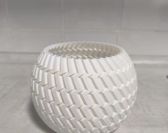 Modern Textured Plant Pot – Minimalist Geometric Design – Decorative Indoor Planter – Home Decor