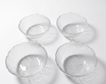 Vintage Arcoroc glazen kommen: set van 4 met esdoornbladpatroon