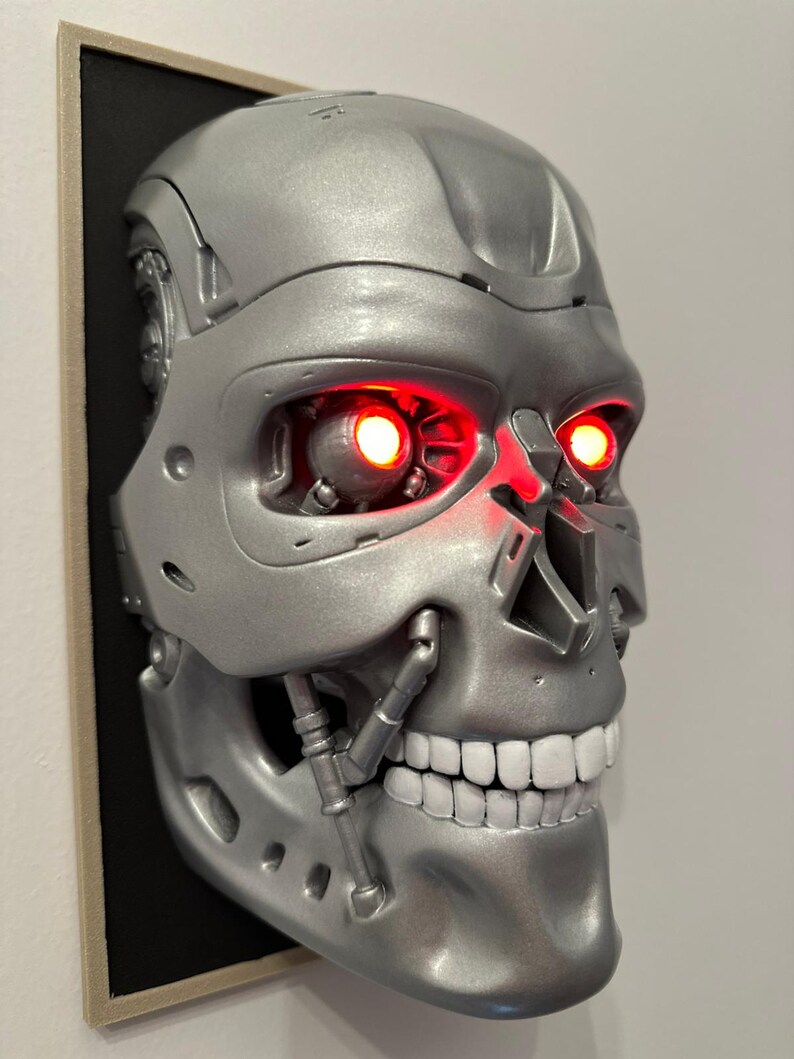 Terminator T-800 Collectible Wall Art Sculpture With LED Eyes. Skynet ...