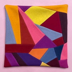 Housse de coussin patchwork géométrique surcyclé, jeté, housse de coussin, modèle unique, couleurs vives, fabriqué à Paris image 8