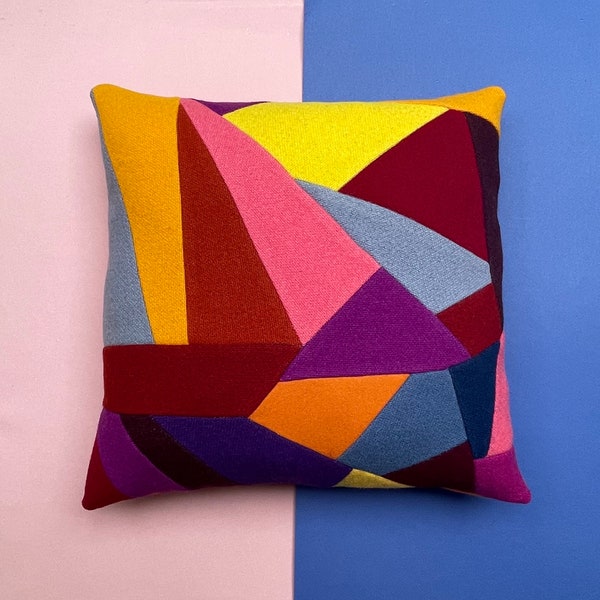 Funda de almohada de patchwork geométrico upcycling, cojín de tiro, funda de cojín, modelo único, colores brillantes, hecho en París